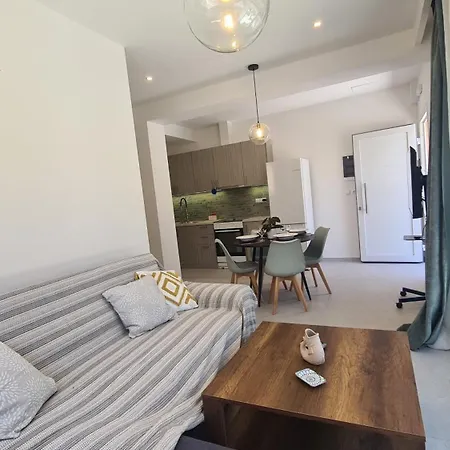 Kontrakia Apartamento