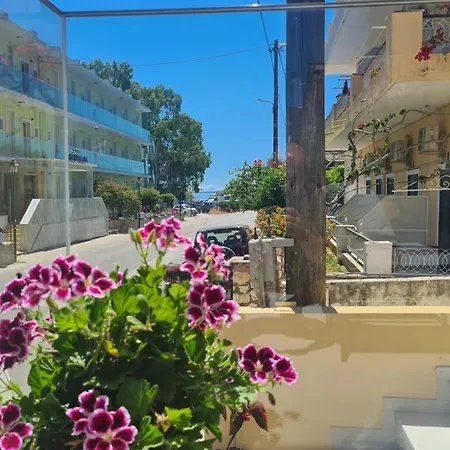 Kontrakia Apartamento *