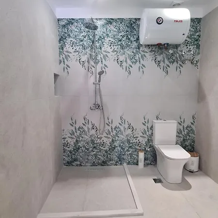 Kontrakia Apartamento
